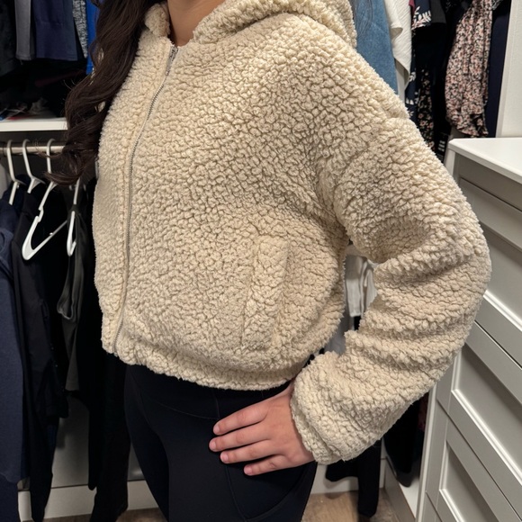 Fuzzy Cozy Cream Sherpa Jacket - Picture 3 of 3